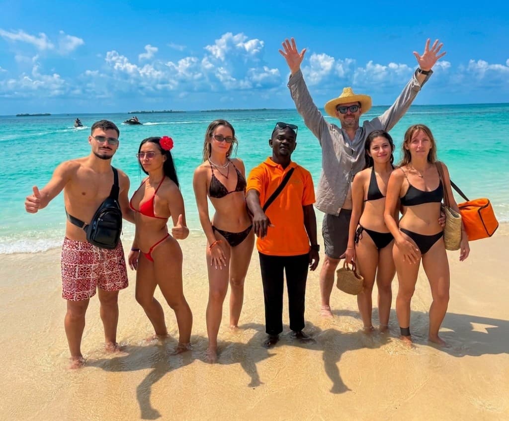 Escursione tartarughe Zanzibar: visita alle tartarughe giganti a Prison Island